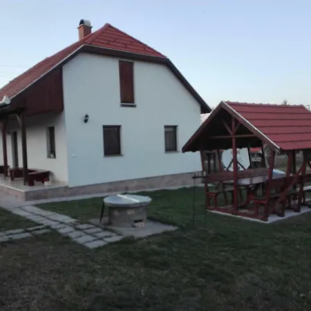 Matyasmadar Vendeghaz Guest house Tard